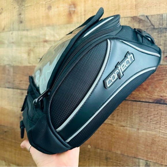 Cortech Super 2.0 12 Liter Tank Motorcycle Bag - Picture 3 of 11